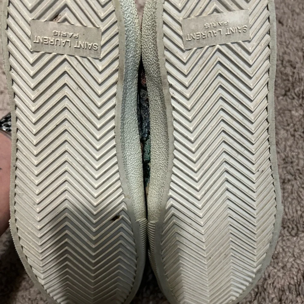 Saint Laurent tapestry flower sneakers - Picture 3 of 7